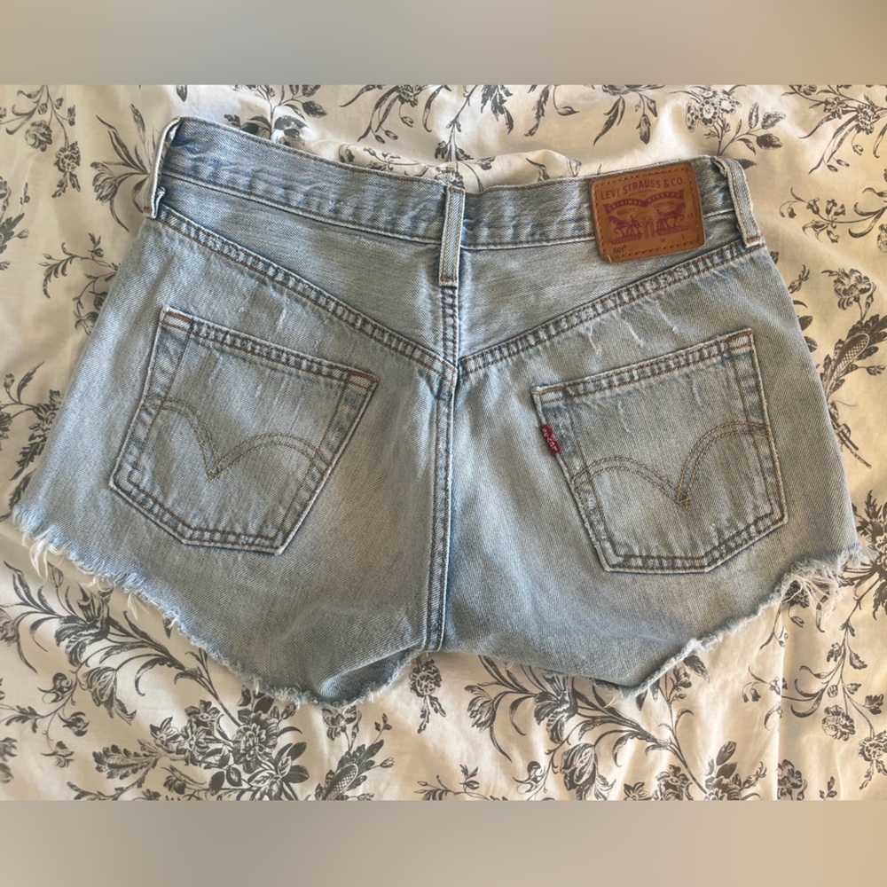 Levi’s shorts